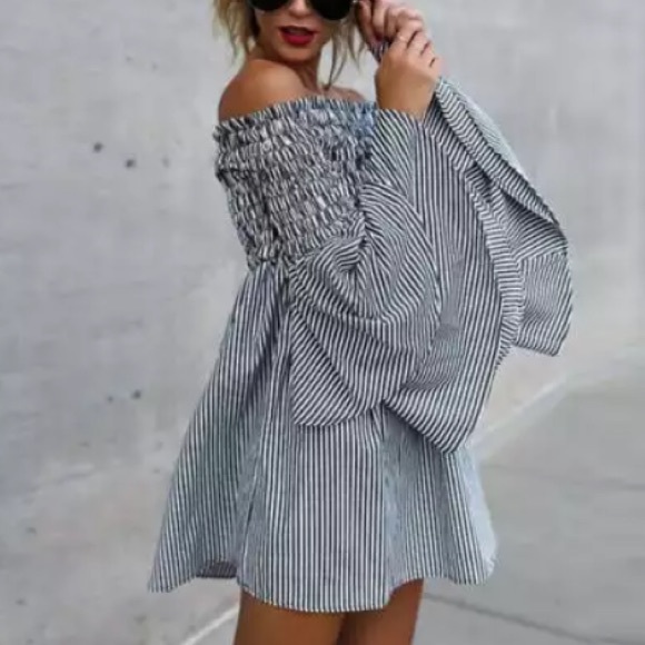 Off the Shoulder Dress - Picture 2 of 3